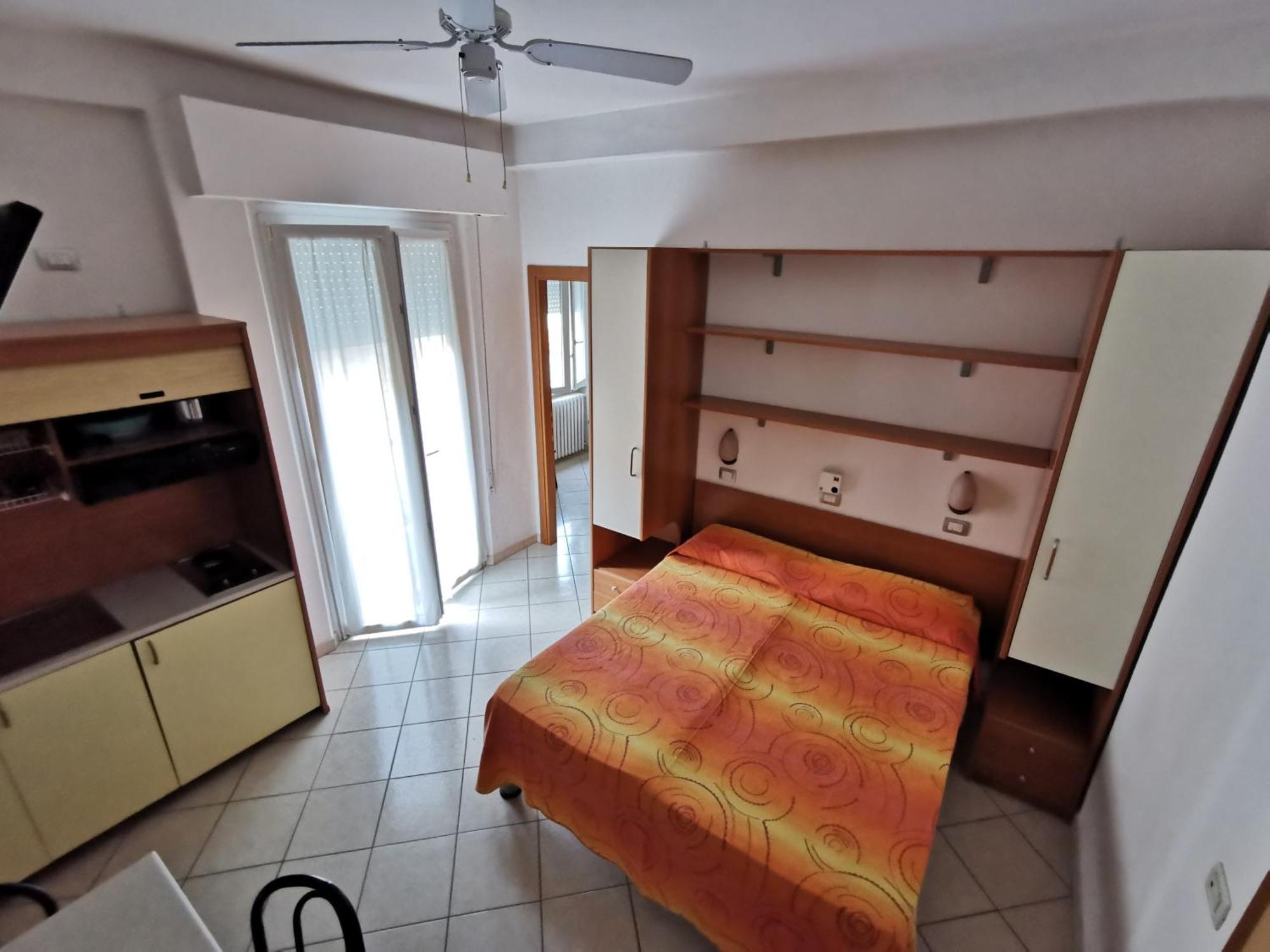 B&B Residence Sorriso Cattolica Exterior foto